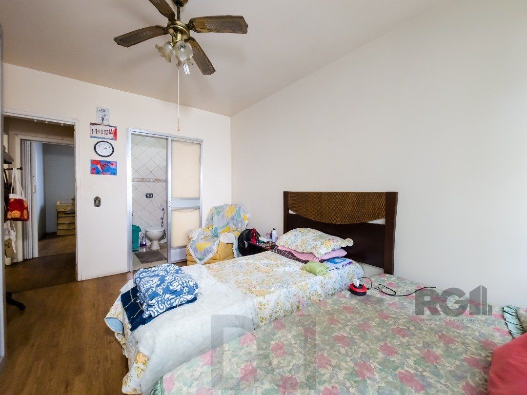 Casa para Venda - 210m², 3 dormitórios, sendo 1 suites, 2 vagas - Tristeza — foto 11