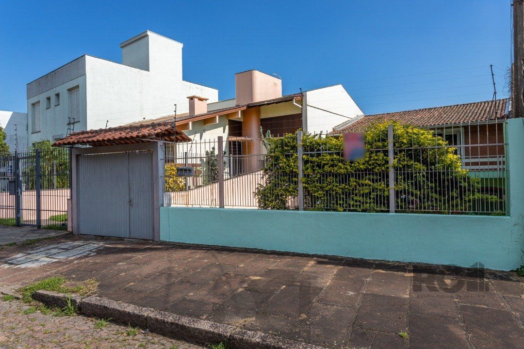Casa com 3 Quartos à Venda, 293 m² por R$ 650.000 — foto 66