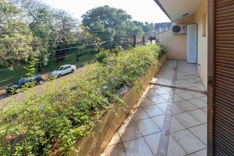 Casa para Venda - 420m², 5 dormitórios, sendo 2 suites, 6 vagas - Nonoai — foto 32