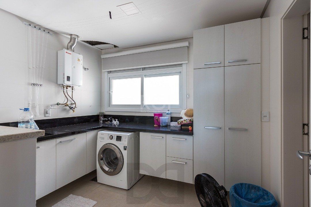 Cobertura para Venda - 319.17m², 3 dormitórios, sendo 3 suites, 4 vagas - Cristal — foto 15