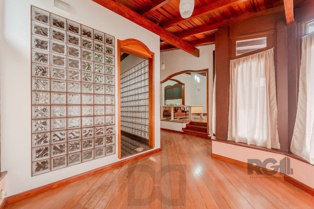 Casa para Venda - 646m², 4 dormitórios, sendo 2 suites, 4 vagas - Jardim Isabel — foto 12