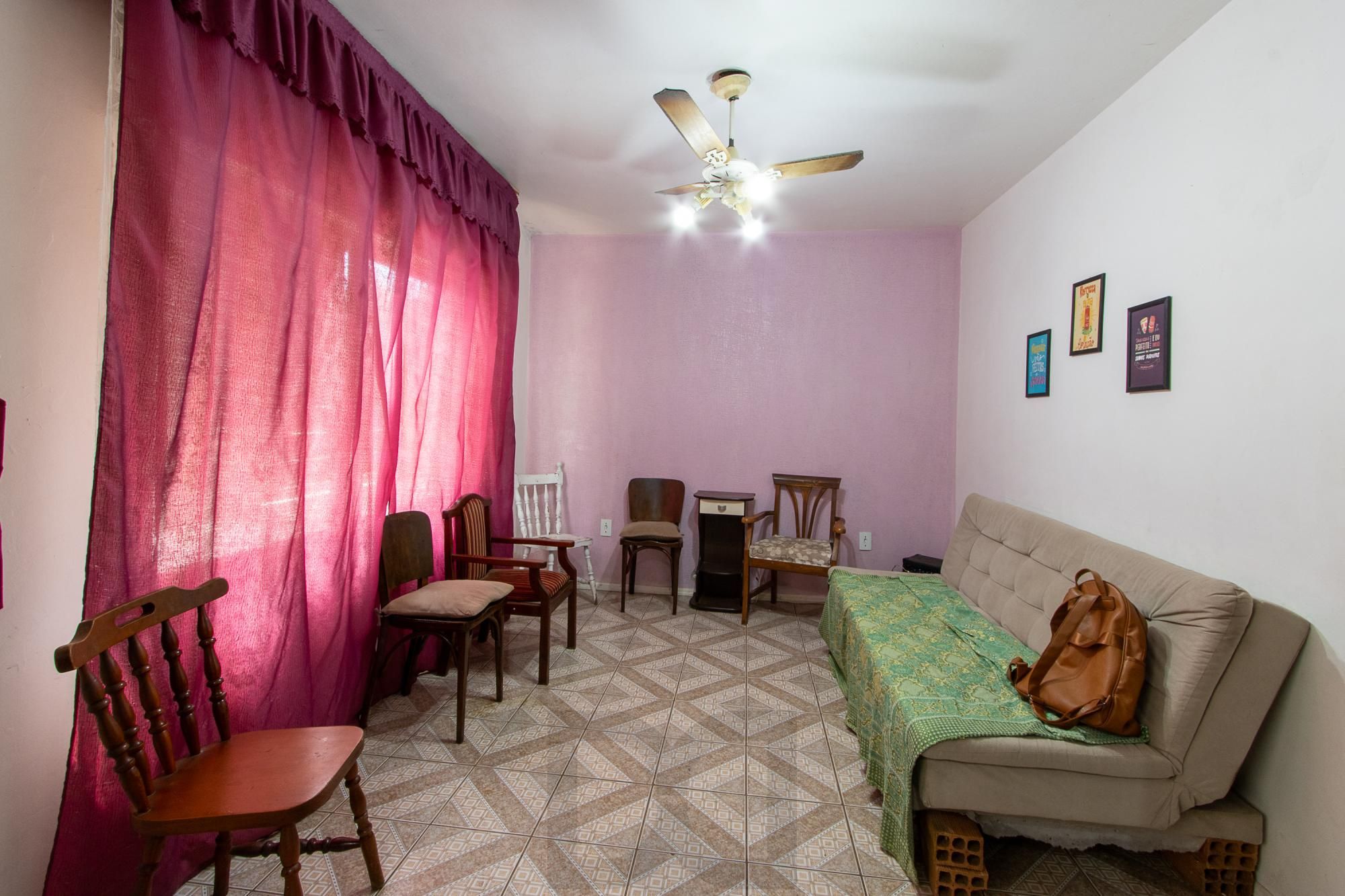 Casa de 3 dormitórios, 1 suíte e 2 vagas no bairro Vila Conceição. — foto 9