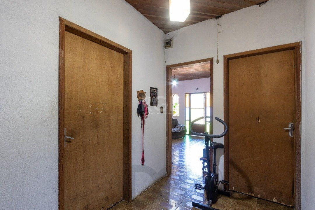 Casa para Venda - 2200m², 3 dormitórios, Lomba do Pinheiro — foto 8