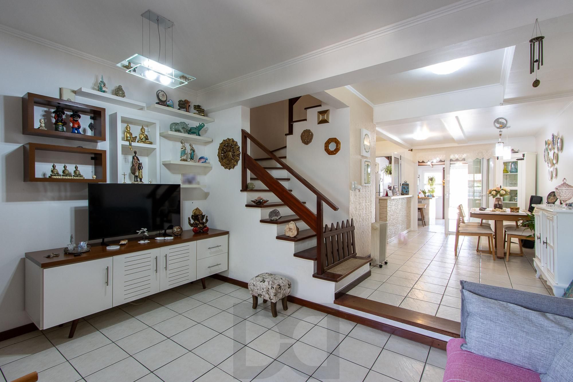 Casa para Venda - 110.14m², 2 dormitórios, sendo 1 suites, 2 vagas - Hípica — foto 5