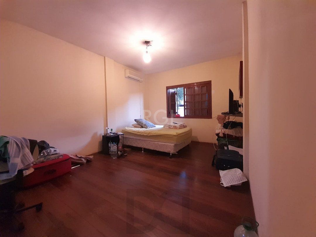 Casa para Venda com 3 dormitórios, sendo 1 suites e 3 vagas no bairro Ipanema — foto 21