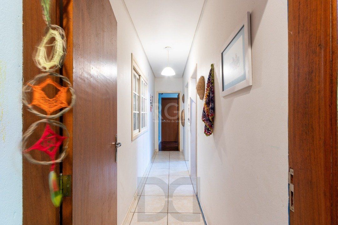 Casa para Venda - 292.21m², 4 dormitórios, sendo 2 suites, 3 vagas - Tristeza — foto 30