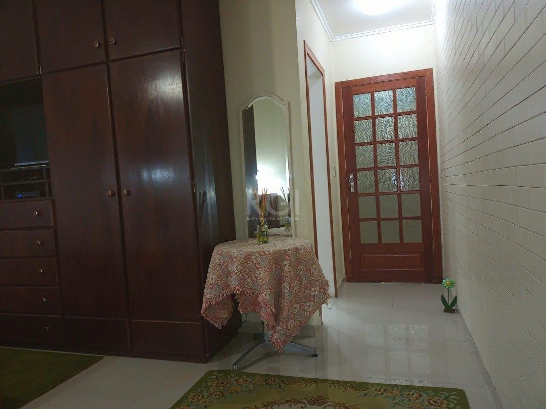 Casa para Venda - 220m², 3 dormitórios, sendo 1 suites, 1 vaga - Camaquã — foto 38