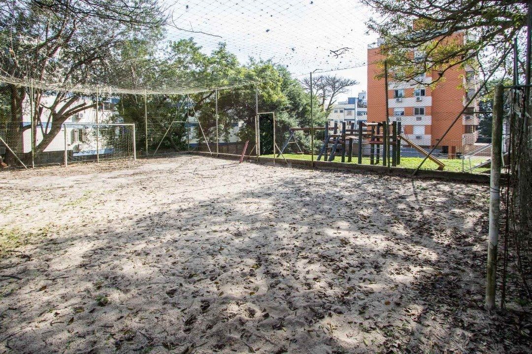 Apartamento de 1 dormitório, com vaga de garagem escriturada, próximo da Av. Otto Niemeyer. — foto 20