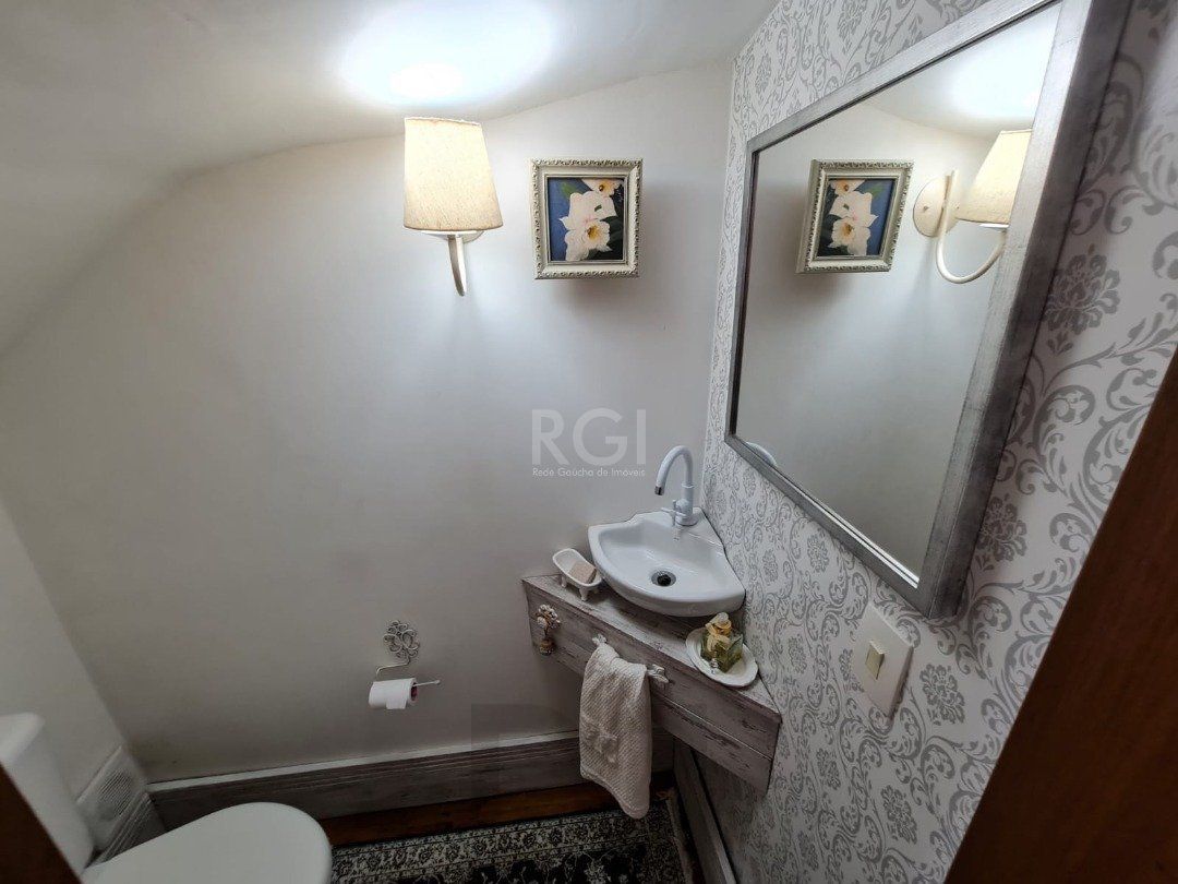 Casa para Venda - 182m², 3 dormitórios, sendo 3 suites, 2 vagas - Guarujá/ Portal do Guarujá — foto 13