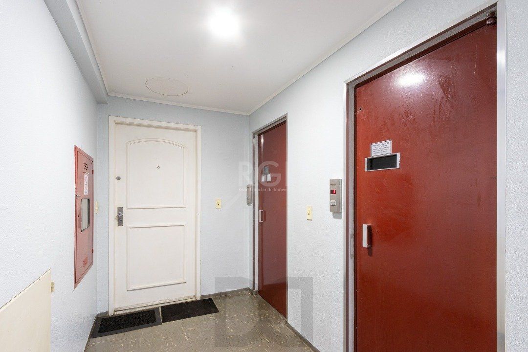 Cobertura para Venda - 230.54m², 3 dormitórios, sendo 1 suites, 2 vagas — foto 4