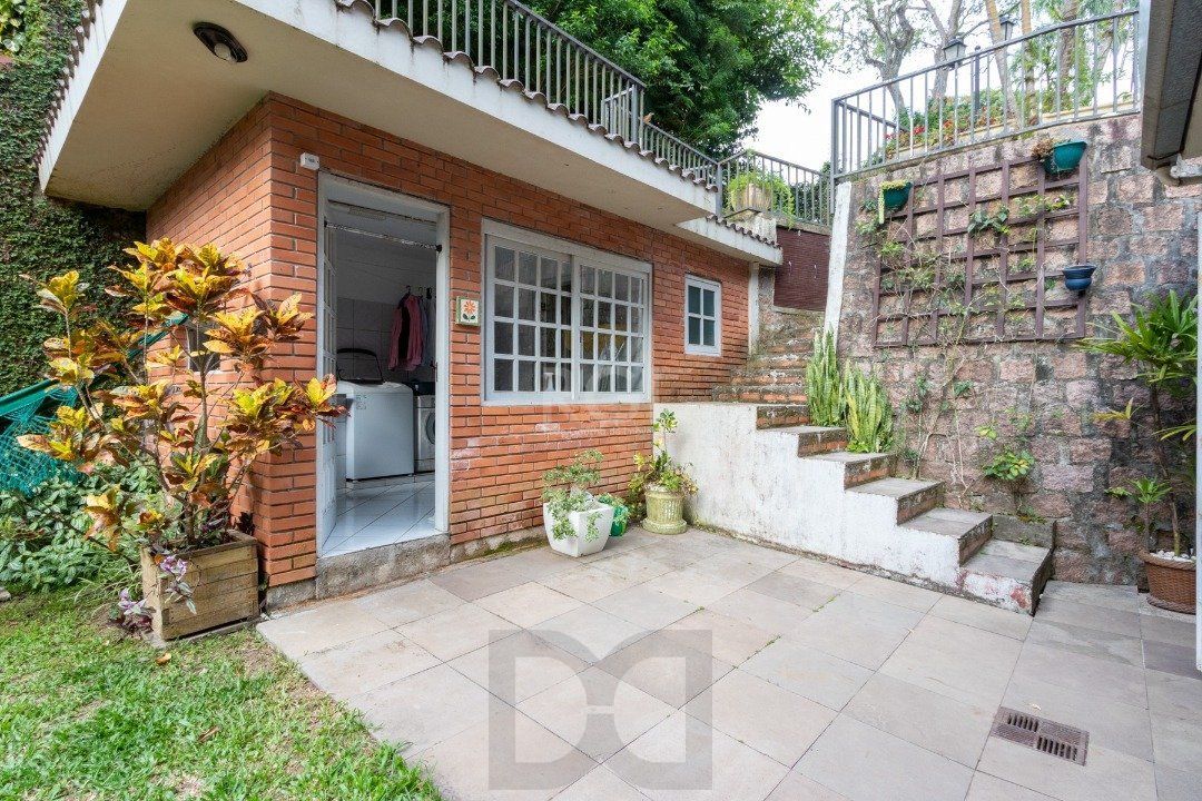 Casa para Venda - 300m², 4 dormitórios, sendo 2 suites, 4 vagas - Vila Assunção — foto 20