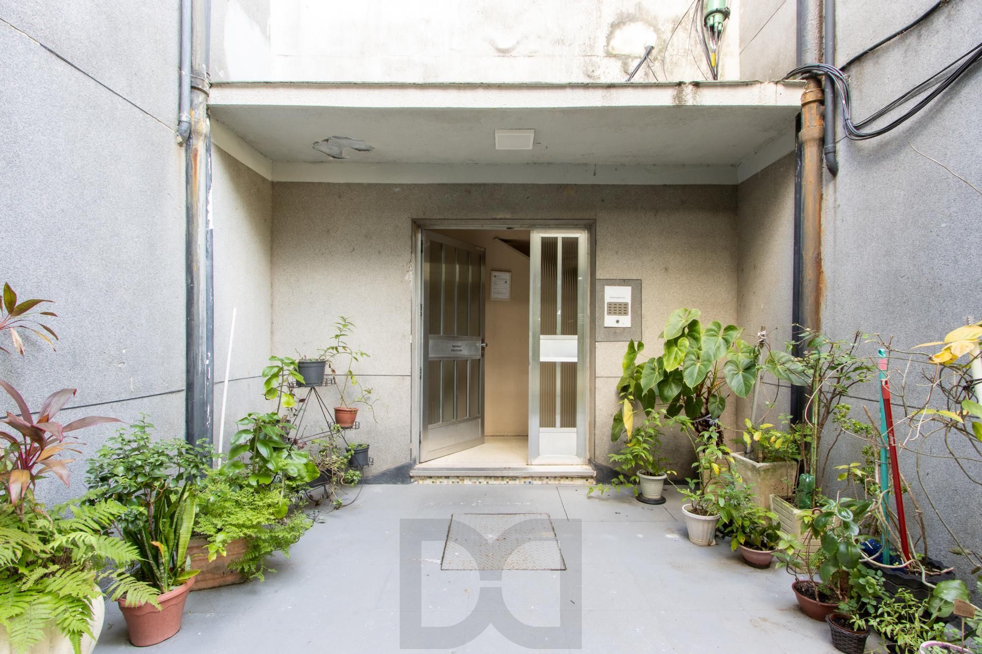Apartamento térreo com pátio privativo no coração do Menino Deus, 2 dormitórios. — foto 27