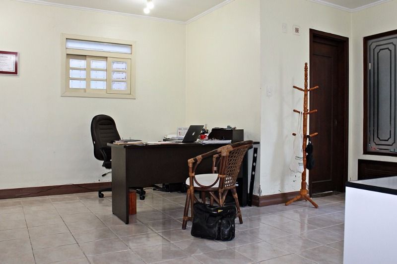 Predio para Venda - 236m², 0 dormitórios, 4 vagas - Menino Deus — foto 13