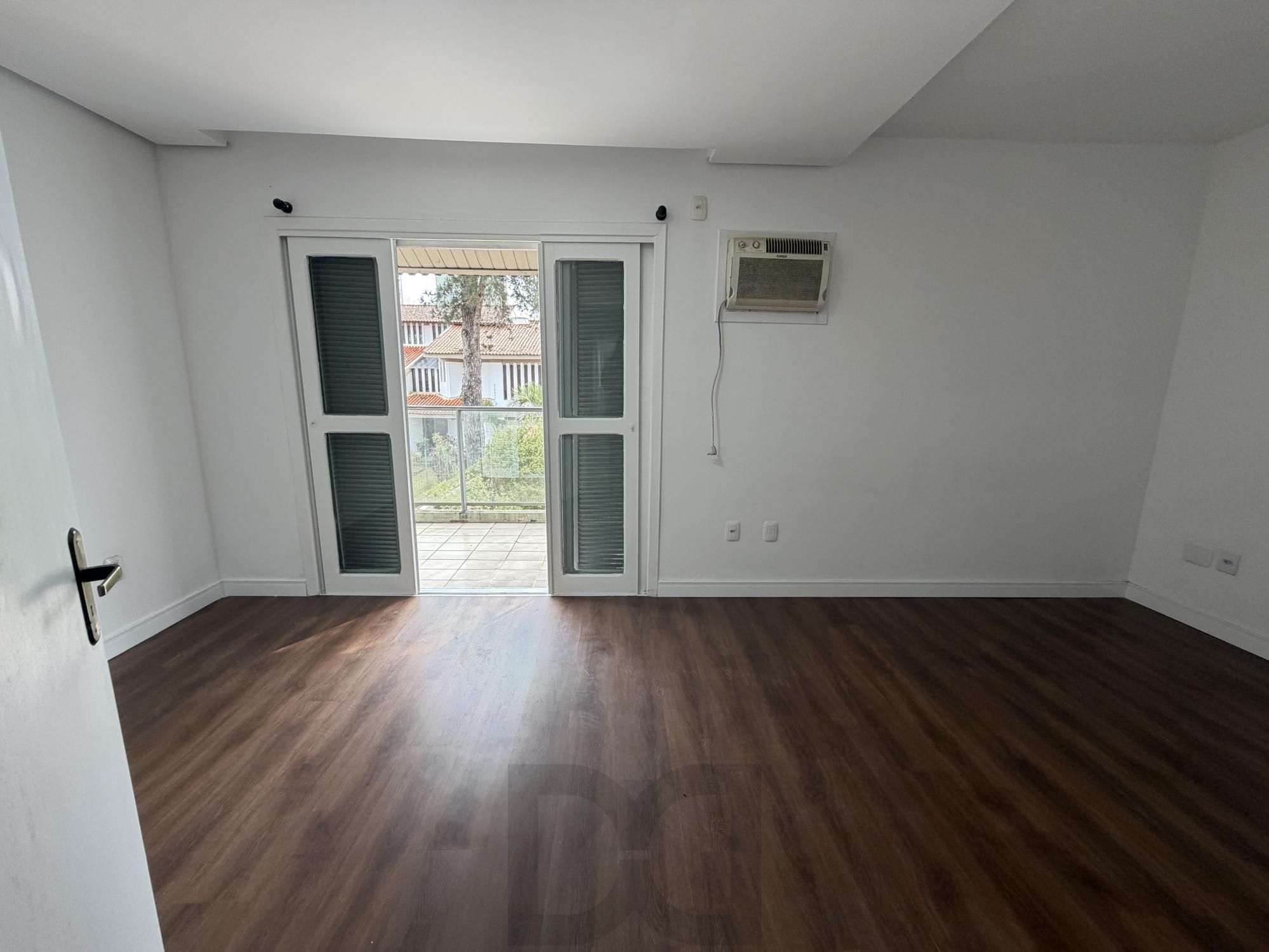 Casa de condomínio na Tristeza — foto 16