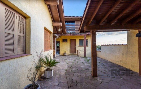 Casa no Bairro Vila Assunção com 4 dormitórios sendo 1 suíte e vista para o Guaíba — foto 4