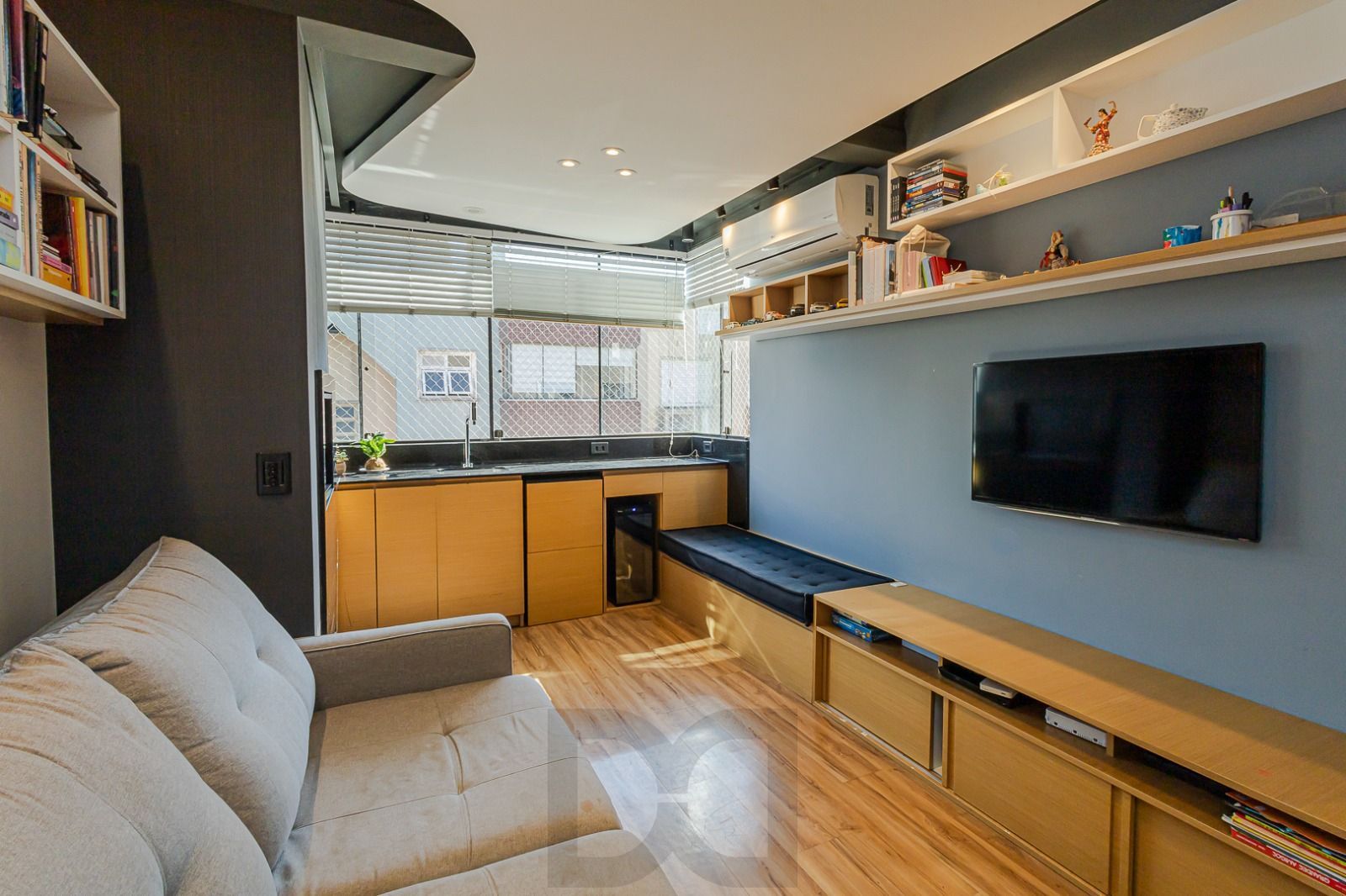Apartamento com 3 quartos e 83m² à venda em Jardim Itu, Porto Alegre — foto 2