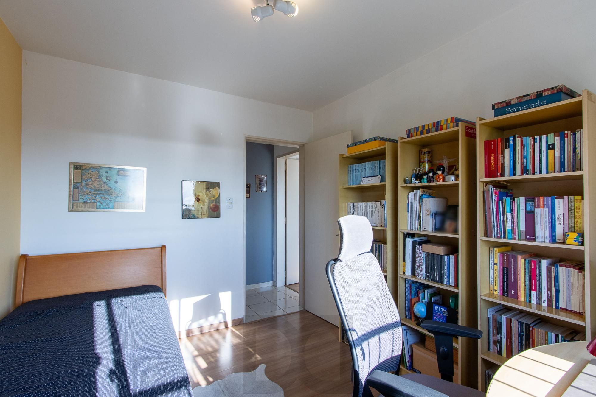 Lindo apartamento locado, mobiliado, andar alto com vista para o Rio, 2 quartos - Bairro Cristal — foto 19