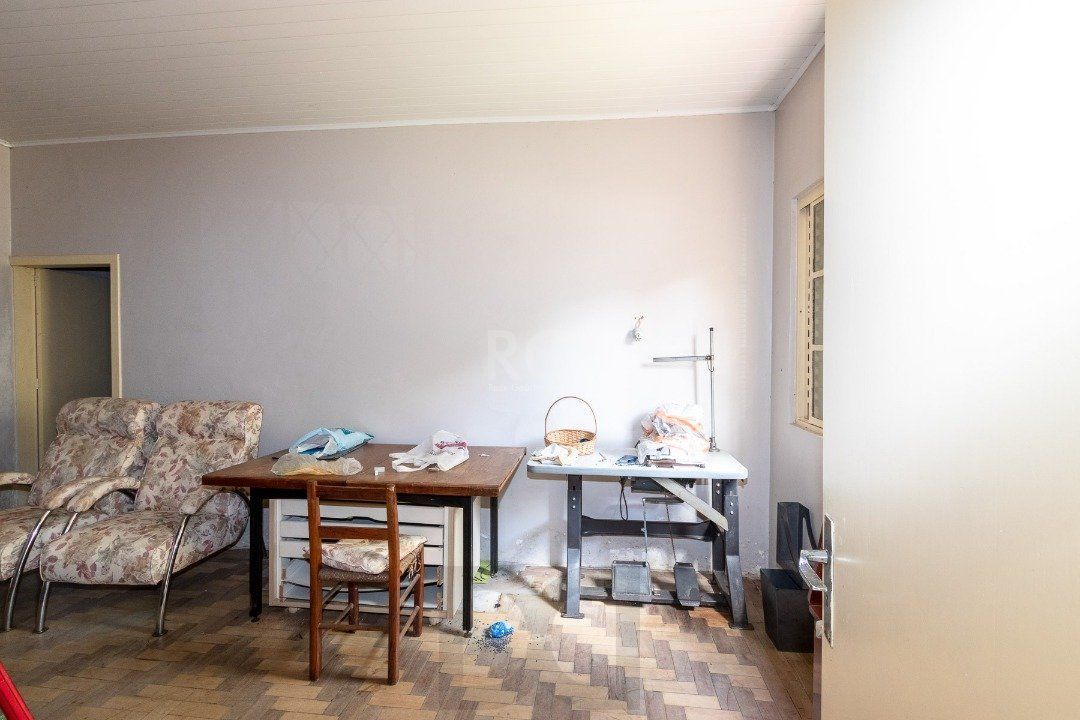 Casa para Venda - 118m², 2 dormitórios, 2 vagas - Medianeira — foto 5