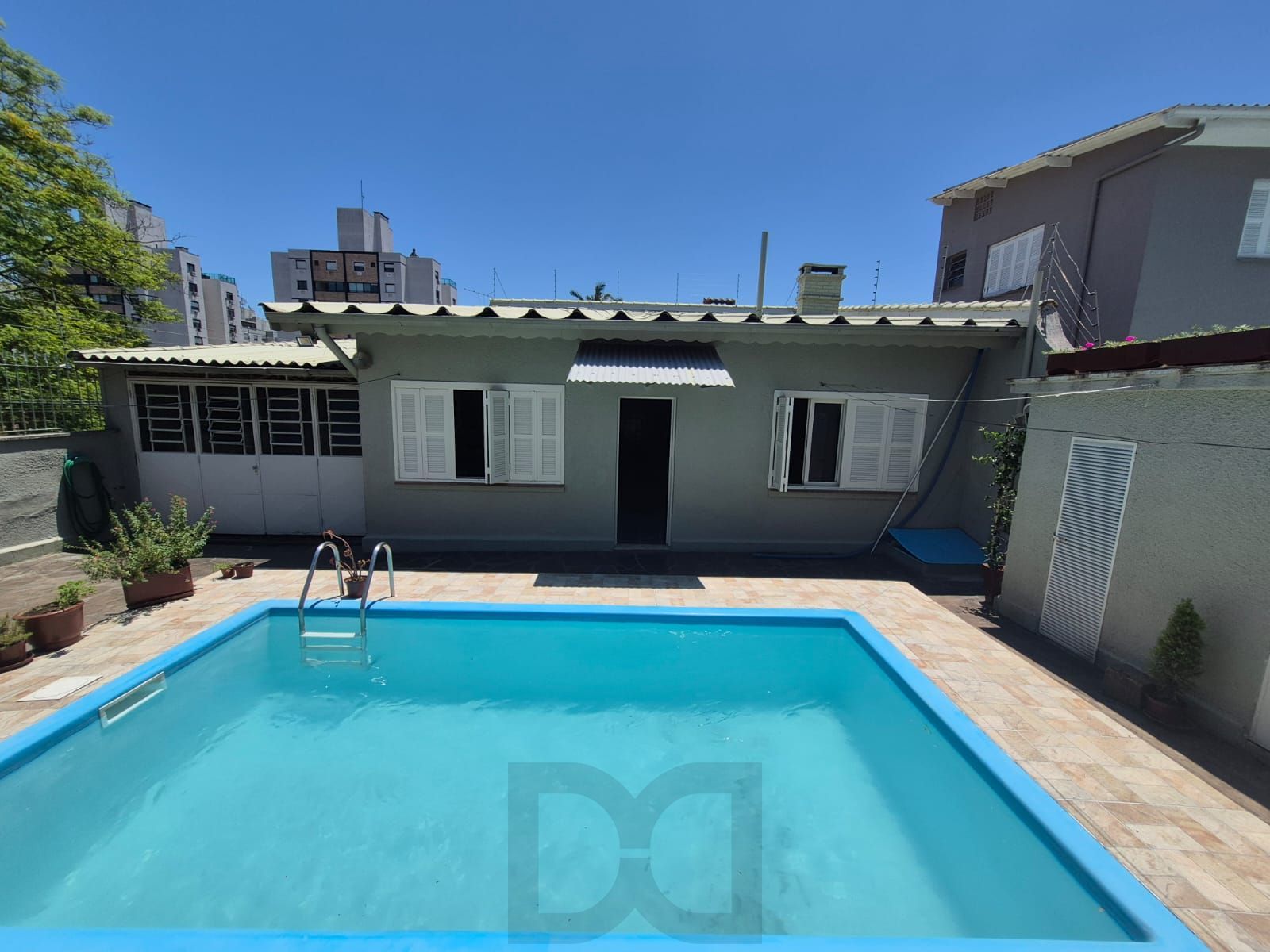 Casa 4 Dormitórios 1 suite 3 banheiros piscina e churasqueira — foto 6