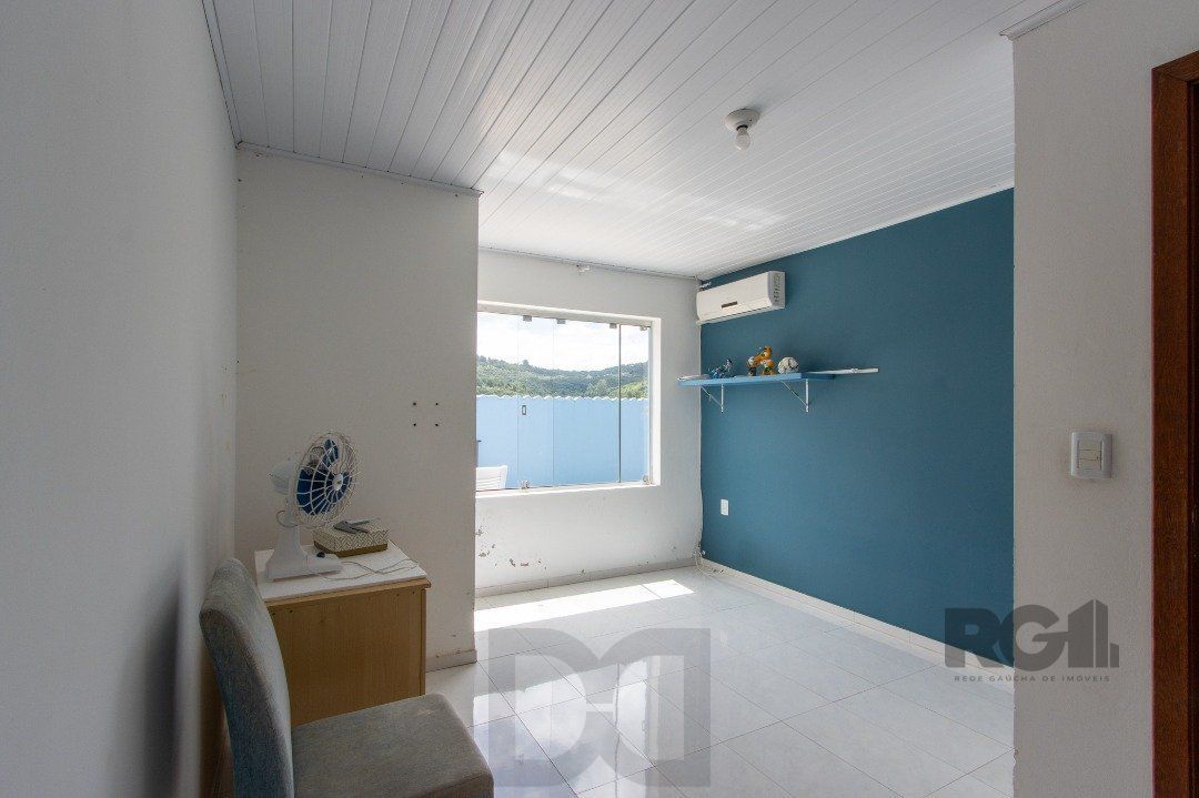 Casa, 5 dormitórios, sendo 1 suíte, 312m² privativos, 8 vagas - Bairro Vila Nova — foto 35
