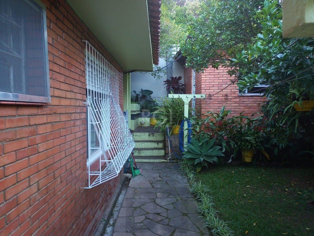 Casa para Venda - 220m², 3 dormitórios, sendo 1 suites, 1 vaga - Camaquã — foto 18