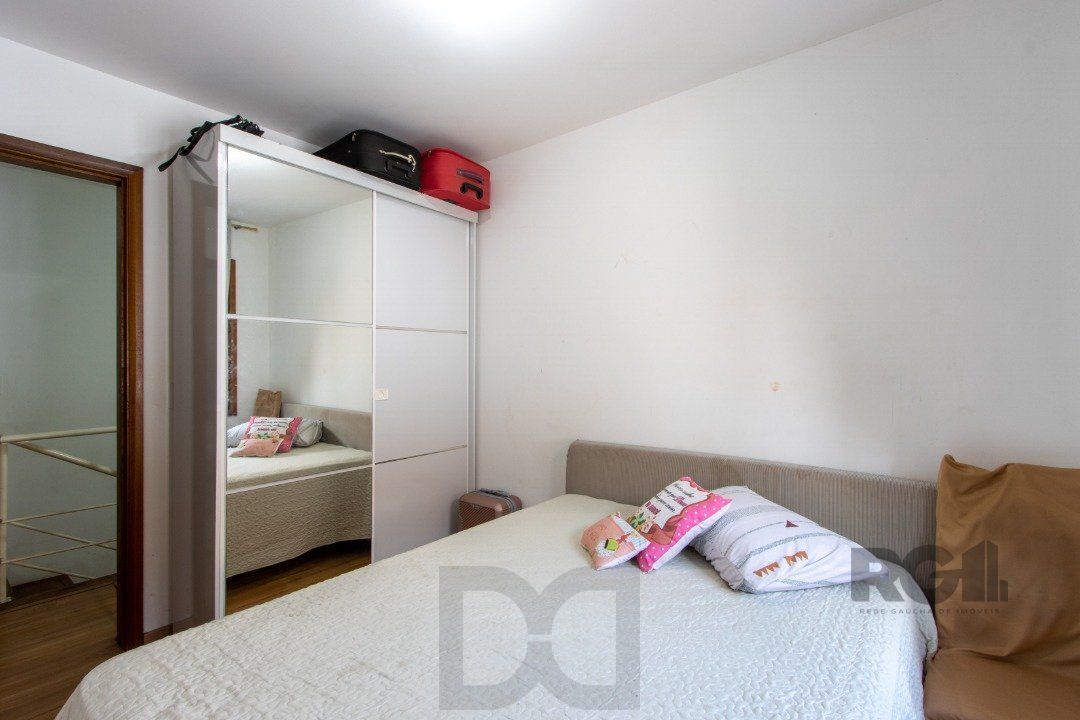 Excelente oportunidade de casa à venda em condomínio fechado no Reserva Guarujá, localizado na Avenida da Serraria em Porto Alegre. — foto 22