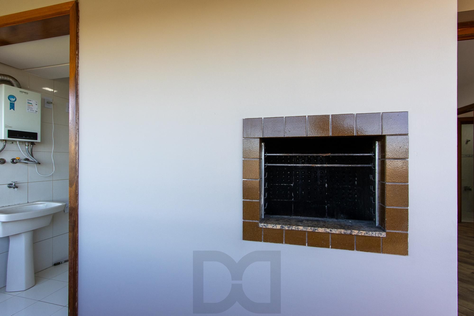 Apartamento de 2 dormitórios, 1 suíte e 2 vagas de garagem no bairro Tristeza. — foto 6