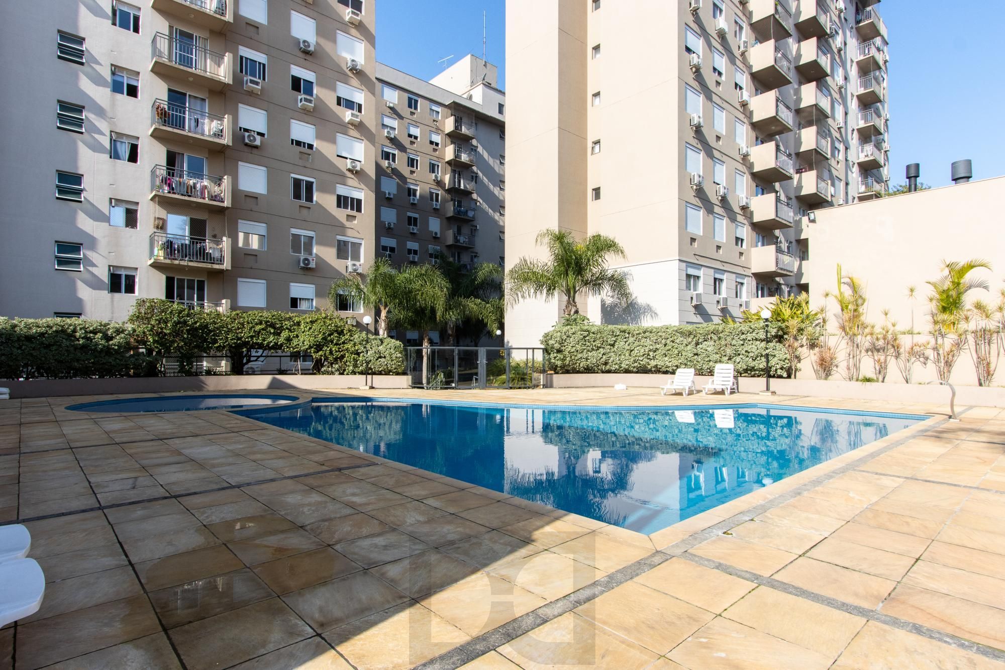 Apartamento 03 Dormitórios em Ótimo Condominio Viver Zona Sul — foto 38