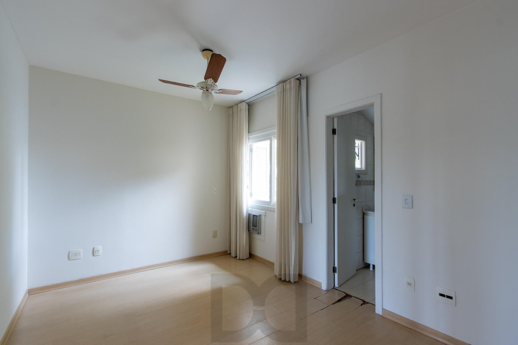 Casa em condomínio de 3 quartos na Tristeza — foto 32
