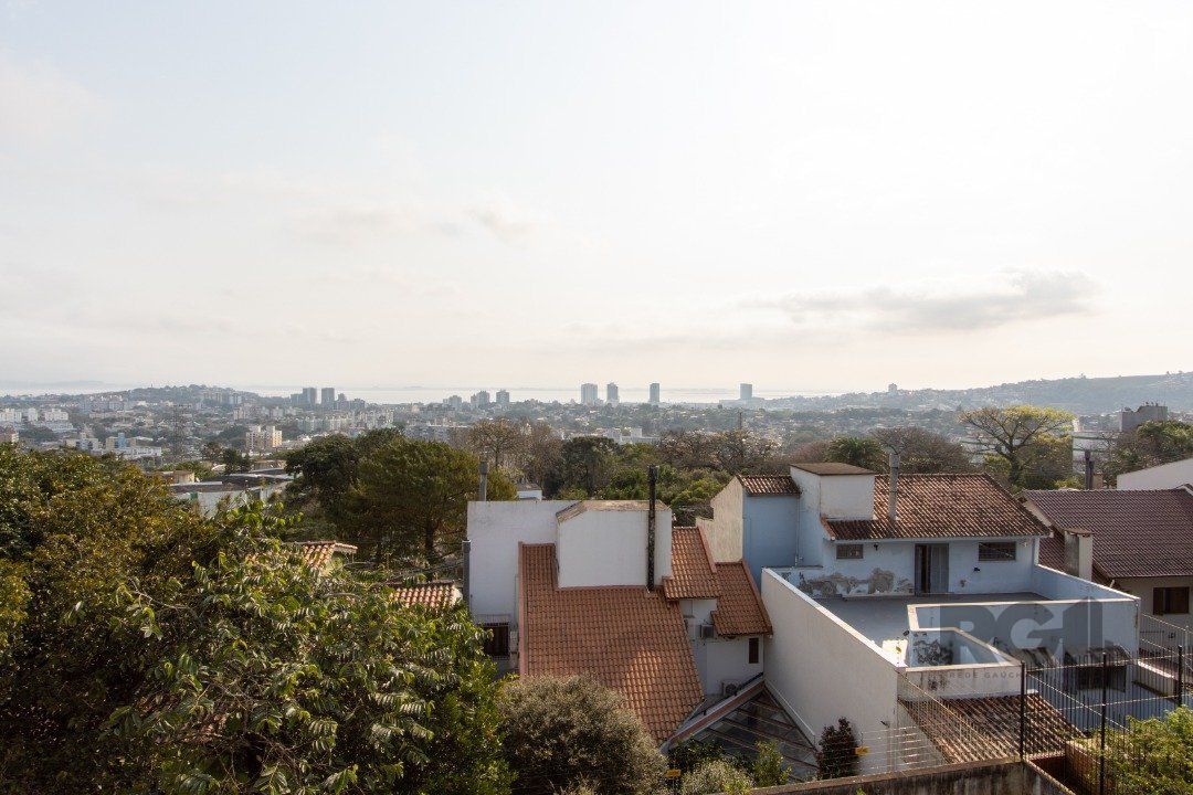 Casa para Venda - 361.95m², 4 dormitórios, sendo 2 suites, 3 vagas - Nonoai — foto 45