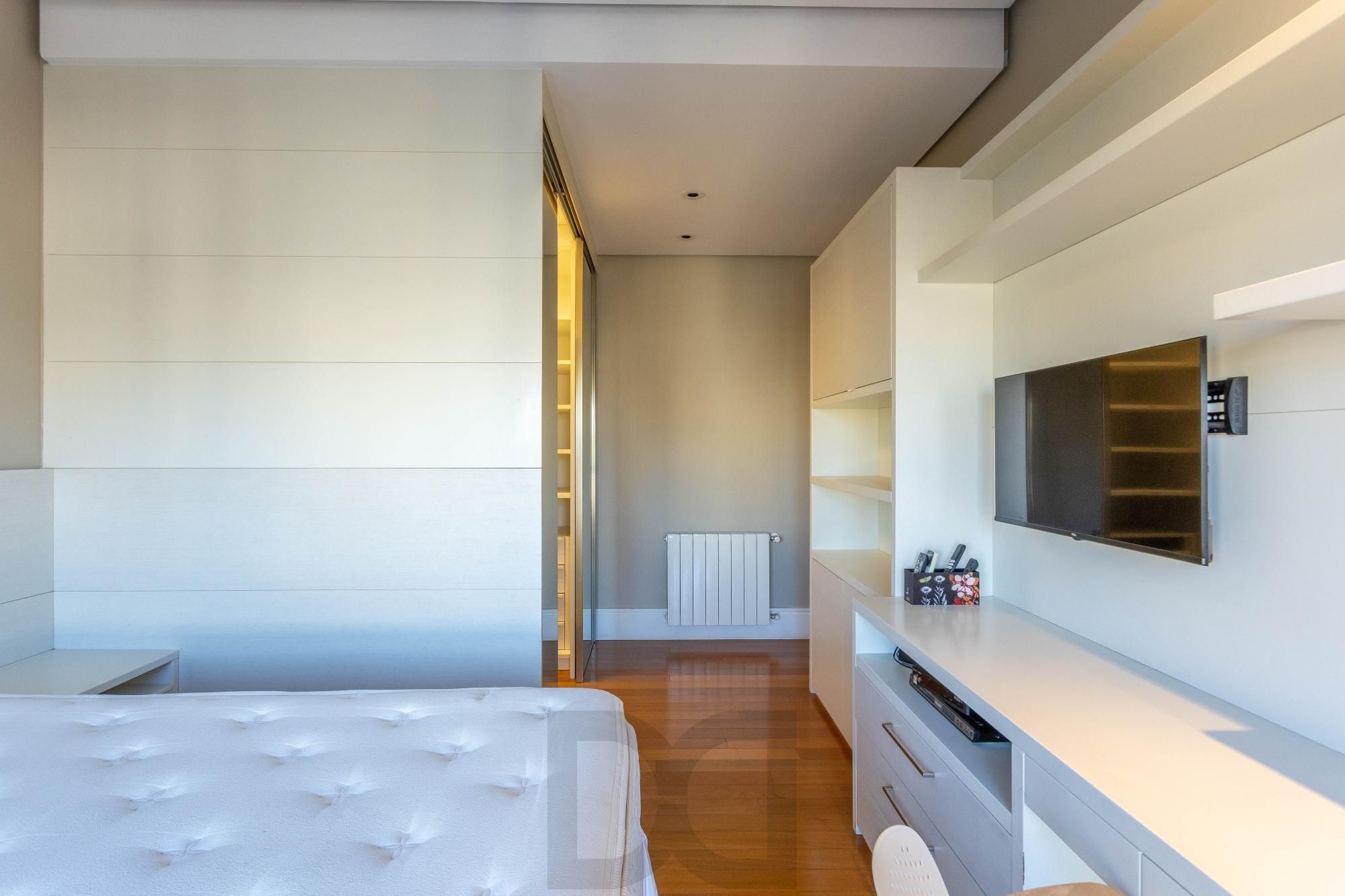 Apartamento para alugar em Mont 'Serrat com 6 quartos, 6 vagas e ótima localização — foto 21