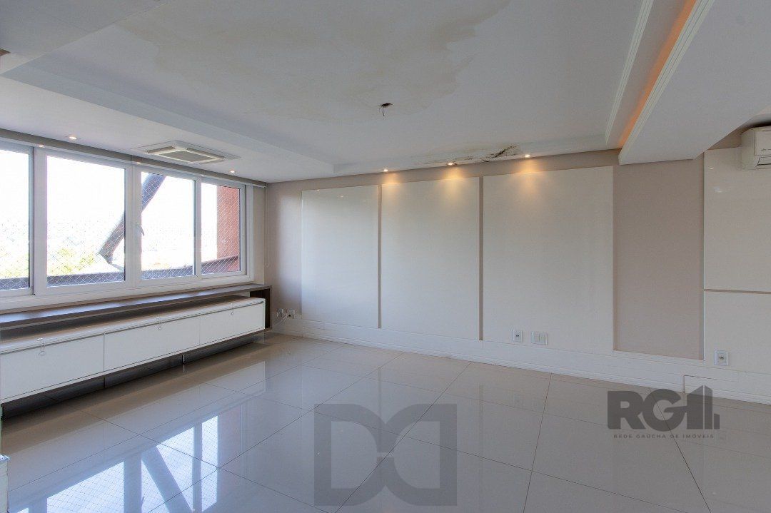 Casa Condominio para Venda - 384.33m², 3 dormitórios, sendo 1 suites, 3 vagas - Cristal — foto 11