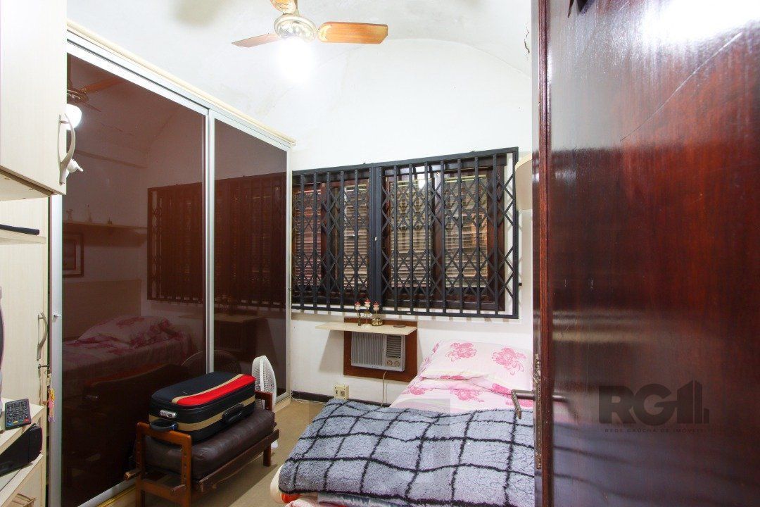 Casa de esquina. — foto 21