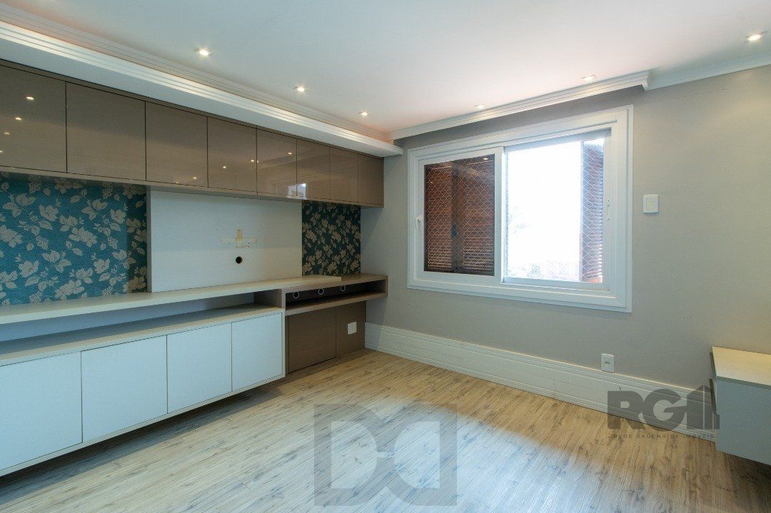 Casa Condominio para Venda - 384.33m², 3 dormitórios, sendo 1 suites, 3 vagas - Cristal — foto 28