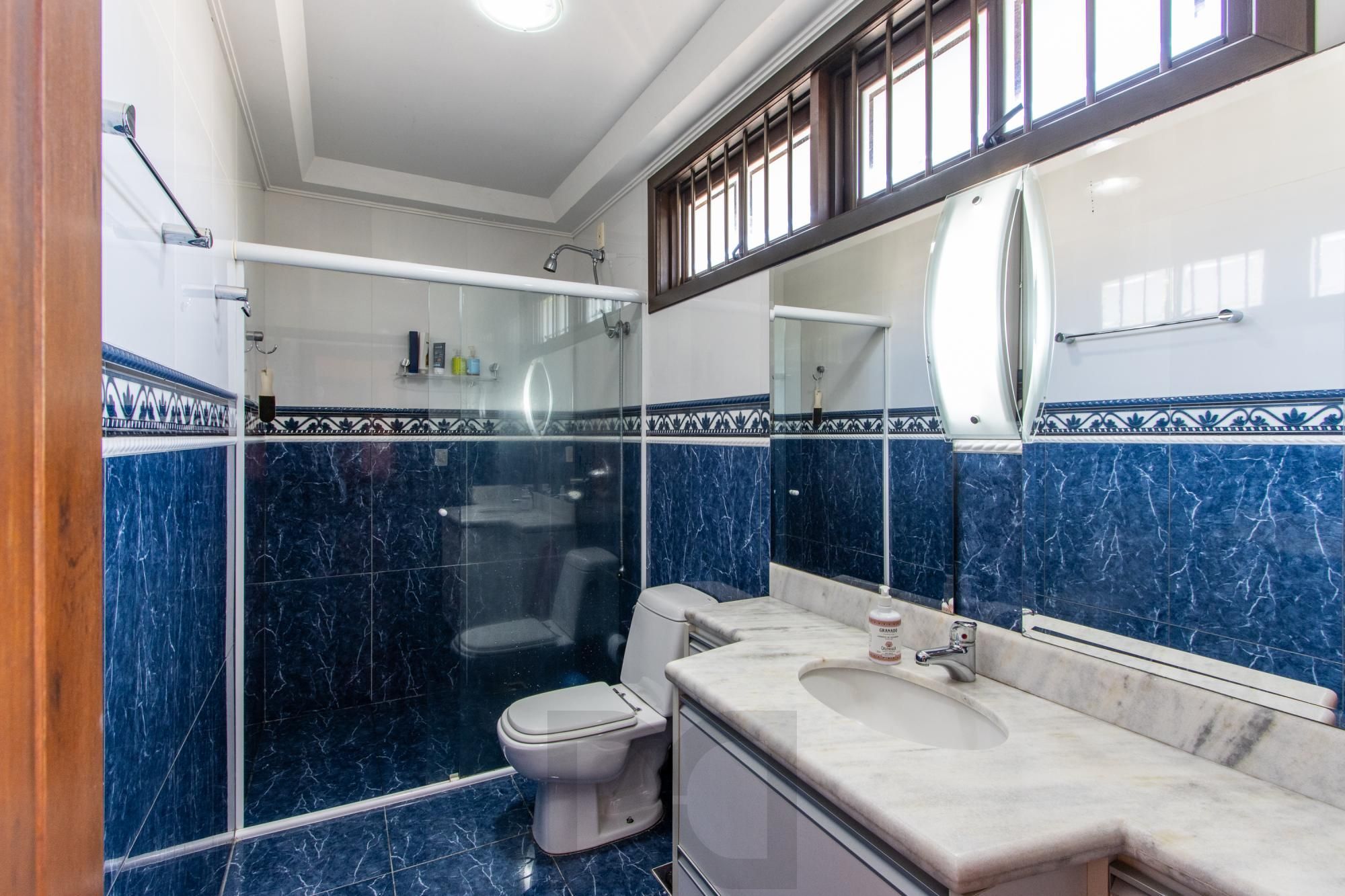 Casa com 3 quartos e 357m² à venda em Tristeza, Porto Alegre. — foto 46