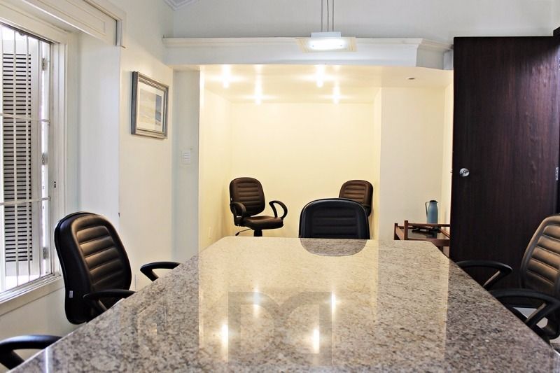 Predio para Venda - 236m², 0 dormitórios, 4 vagas - Menino Deus — foto 2