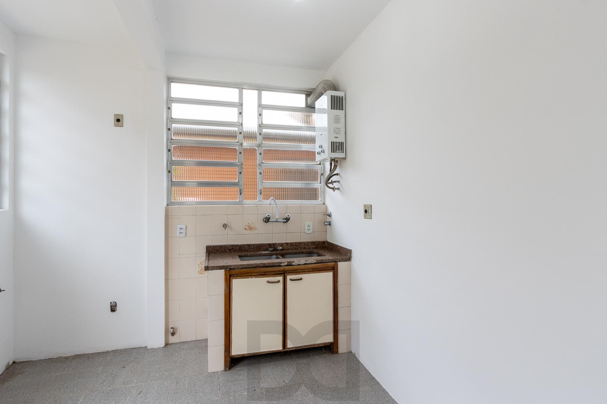 CASA RESIDENCIAL 04 DORMITÓRIOS | CAVALHADA — foto 23