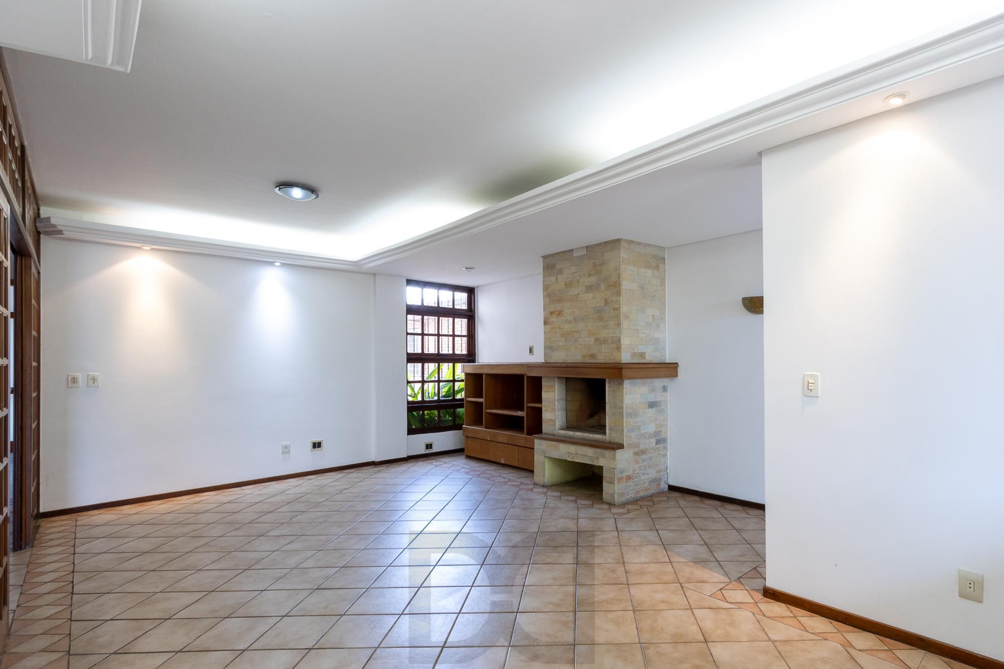 CASA RESIDENCIAL 04 DORMITÓRIOS | CAVALHADA — foto 5