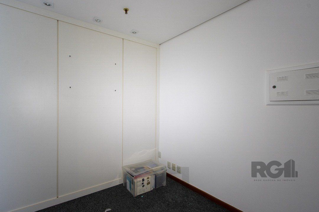 SALA COMERCIAL BAIRRO MENINO DEUS - 82m² DE ÁREA PRIVATIVA, 1 VAGA — foto 10