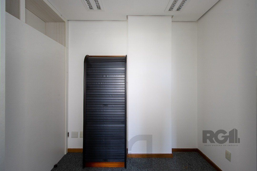 SALA COMERCIAL BAIRRO MENINO DEUS - 82m² DE ÁREA PRIVATIVA, 1 VAGA — foto 13