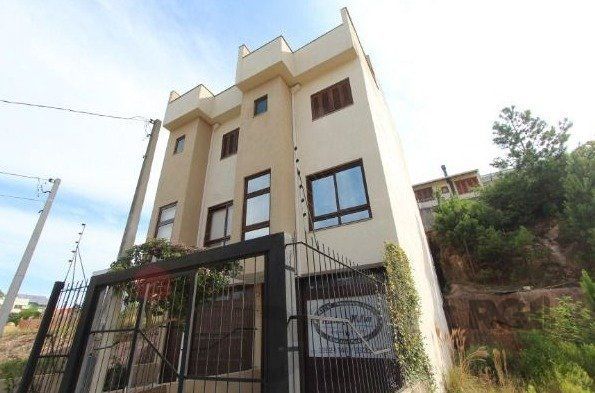 Casa para Venda - 180m², 3 dormitórios, sendo 3 suites, 3 vagas - Hípica — foto 2