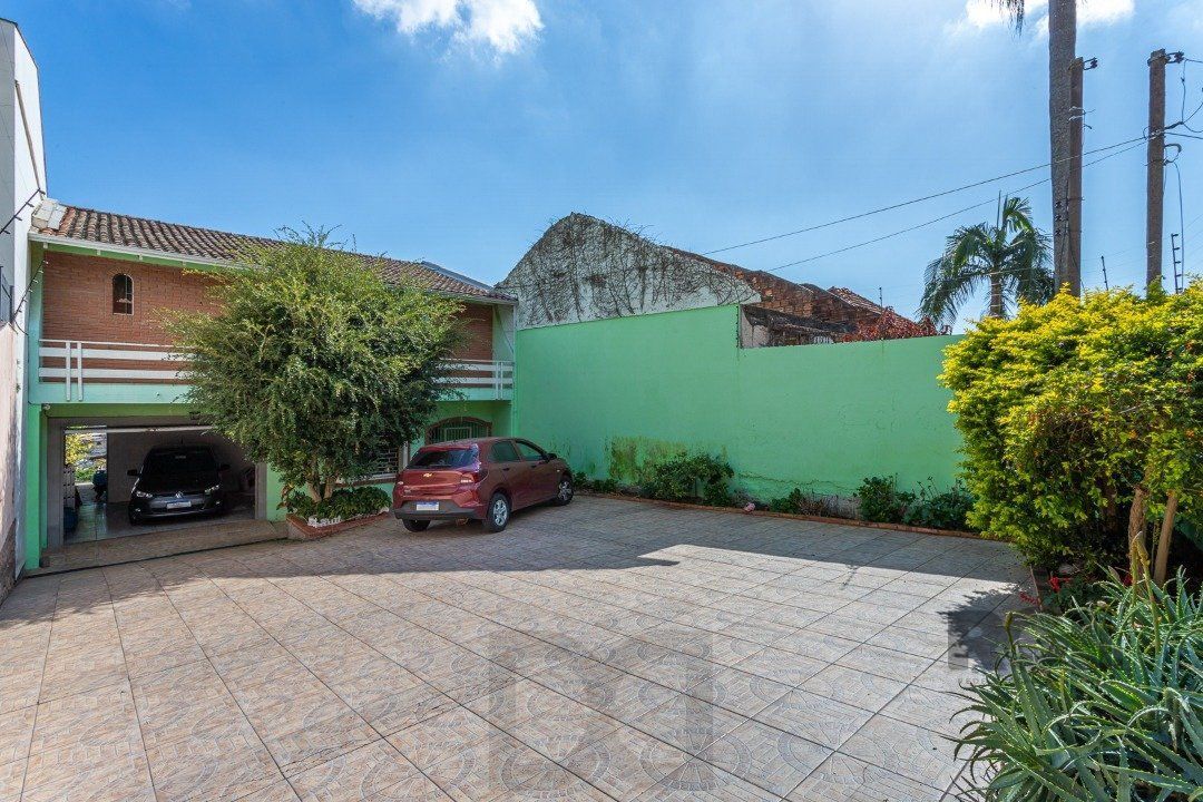 Casa com 3 Quartos à Venda, 293 m² por R$ 650.000 — foto 62