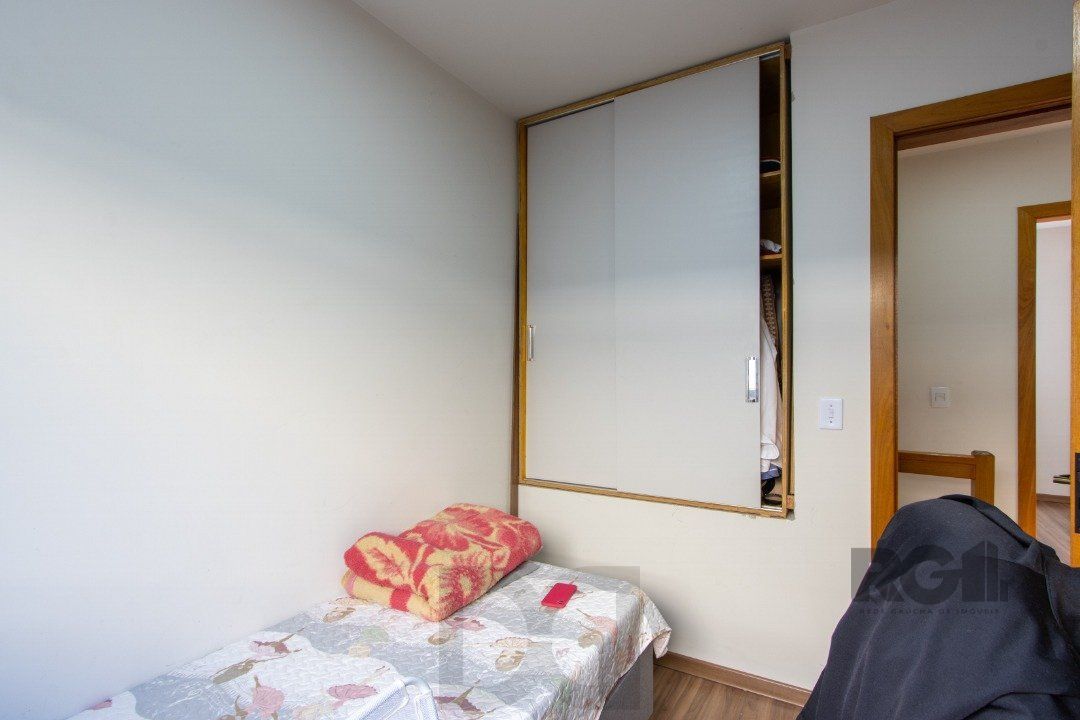 Casa em condomínio, possui 2 dormitórios, sala para 2 ambientes e 1 vaga. — foto 21