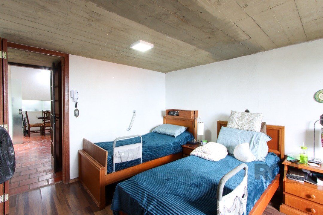 Casa para Venda - 393m², 4 dormitórios, sendo 2 suites, 4 vagas - Ipanema — foto 28