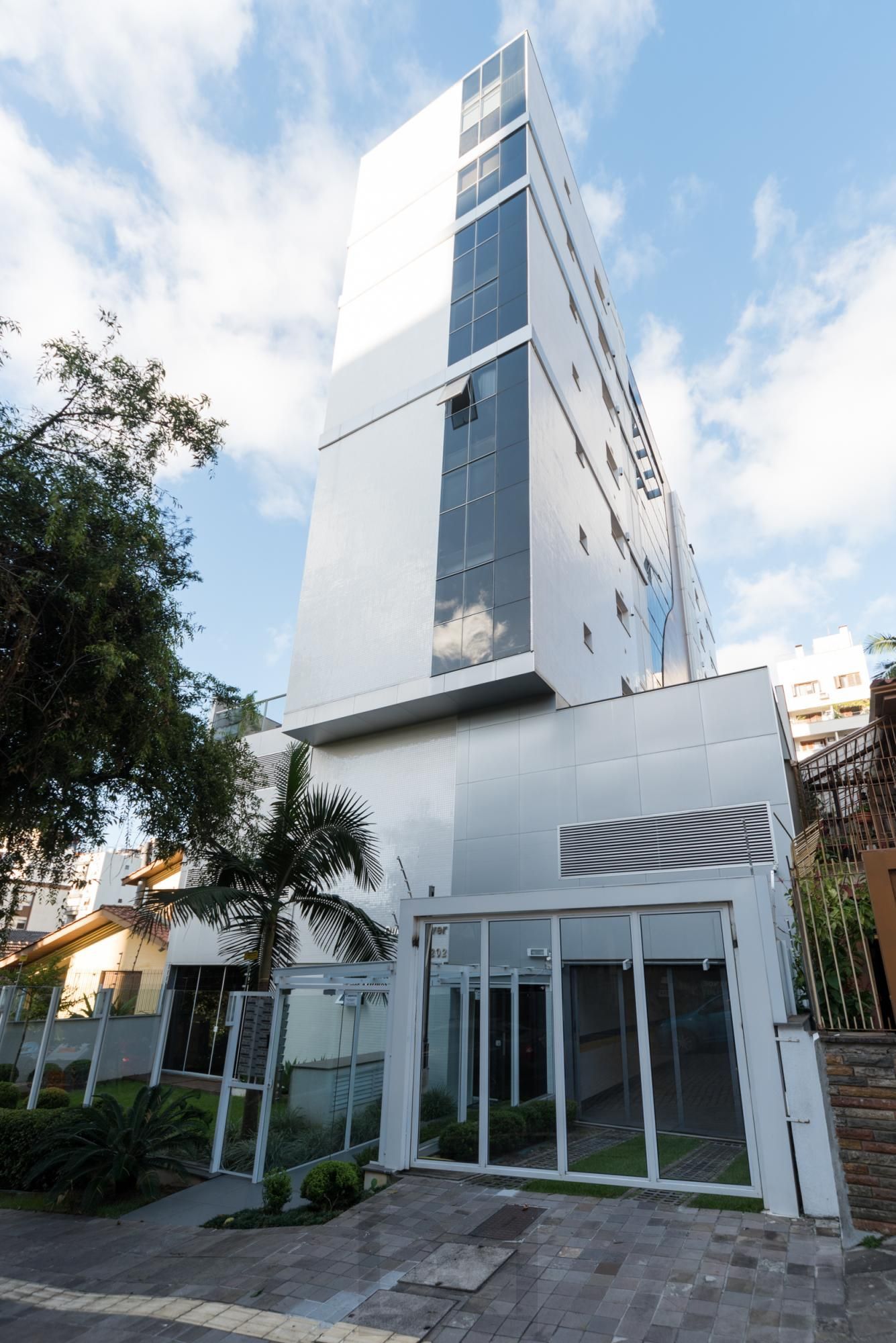 Edifício classe "A" apto 1 dorm.suite + Box Escriturado , virado p Norte — foto 1