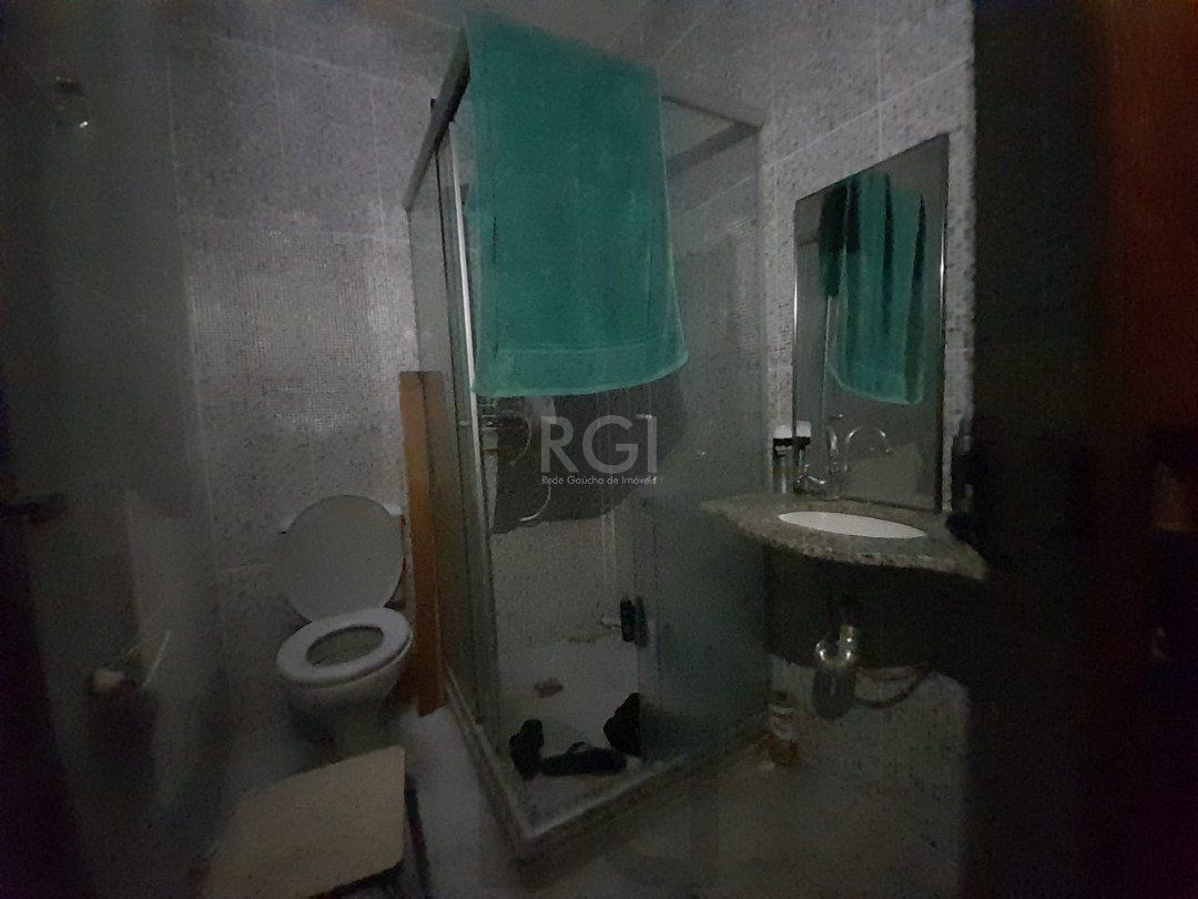 Casa para Venda com 3 dormitórios, sendo 1 suites e 3 vagas no bairro Ipanema — foto 14