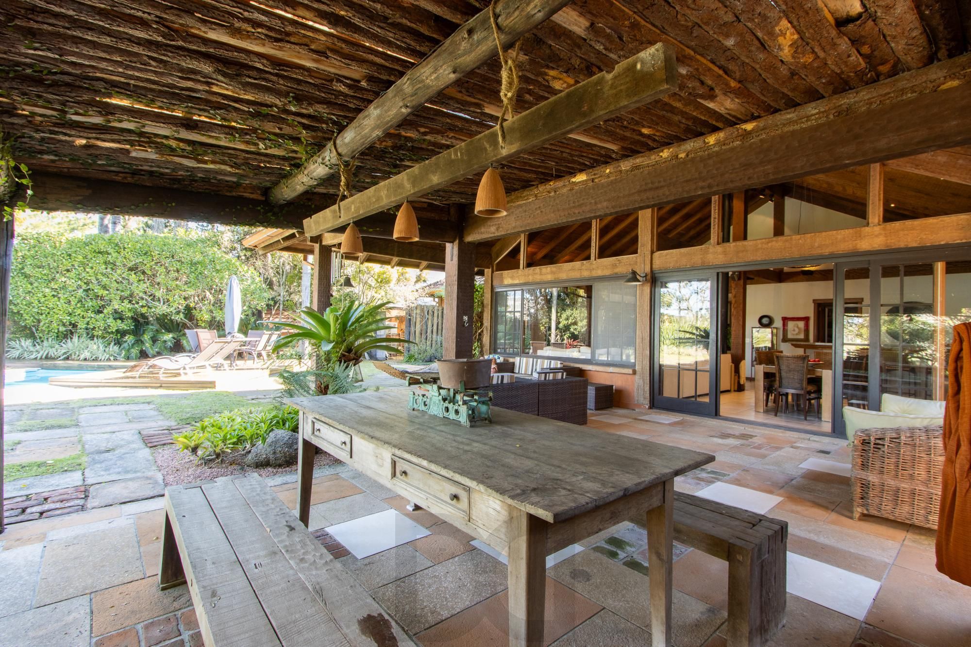 Casa à venda no Terra Ville com 6 dormitórios e fundo para o lago. — foto 48