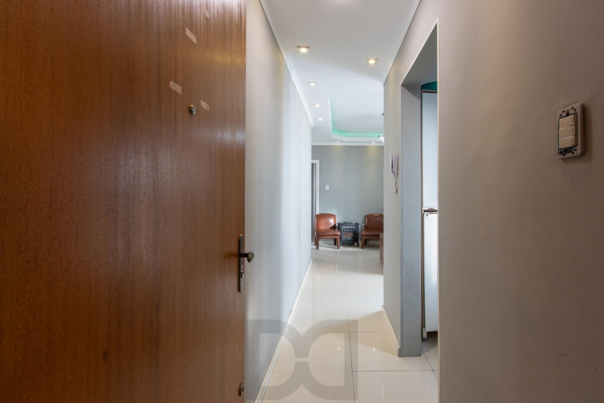 Apartamento 2 Dormitórios no Menino Deus — foto 1