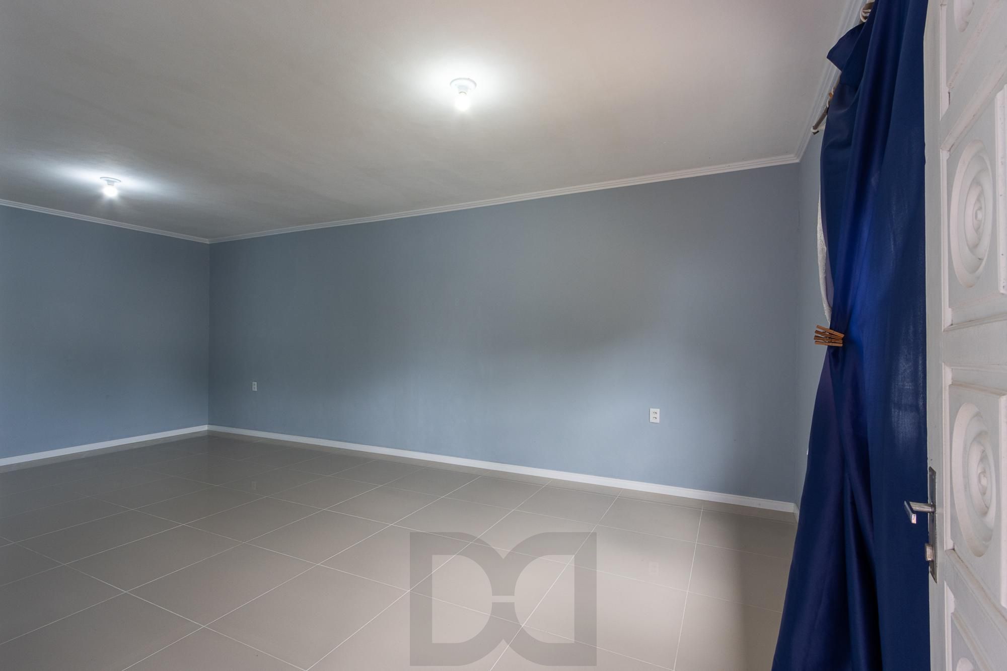 Terreno com 2 casas, 4 quartos, 1 suite - Bairro Cavalhada — foto 3