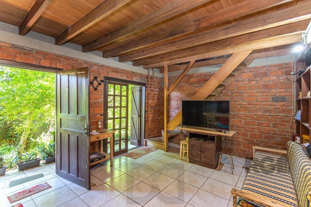 Casa 4 dormitórios, Altos da Vila Nova, Zona Sul, Porto Alegre. — foto 6